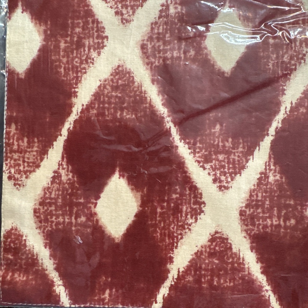 West Elm Fabric Placemat Ikat Print Diamond Red Cream Reversible New Set 3